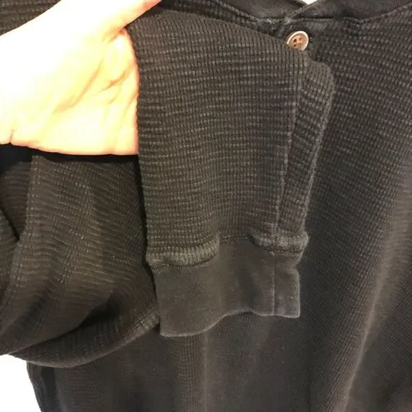 True Craft Lived-In Tee—size Large black men’s long sleeved shirt - Picture 5 of 9